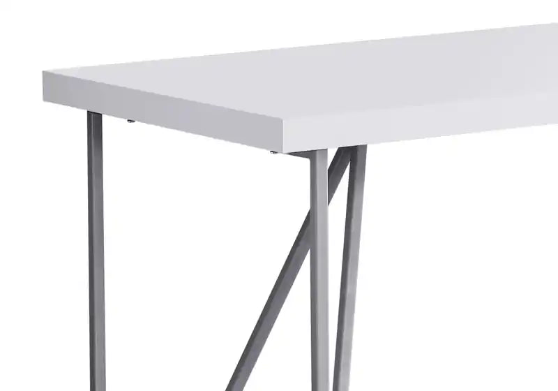47.25 Bureau d'ordinateur
