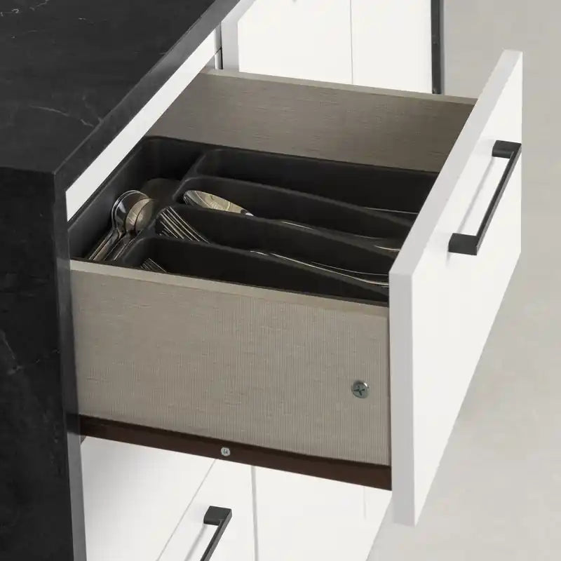 Îlot de cuisine avec rangement – Faux marbre noir et blanc