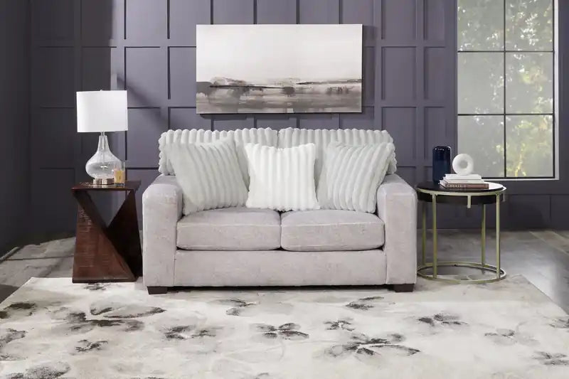 Causeuse en chenille et similicuir 67 po fabriquée au Canada avec coussins amovibles - Gris Paloma moelleux
